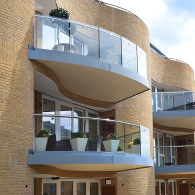 Frameless Glass Balustrade: Elegance Meets Safety