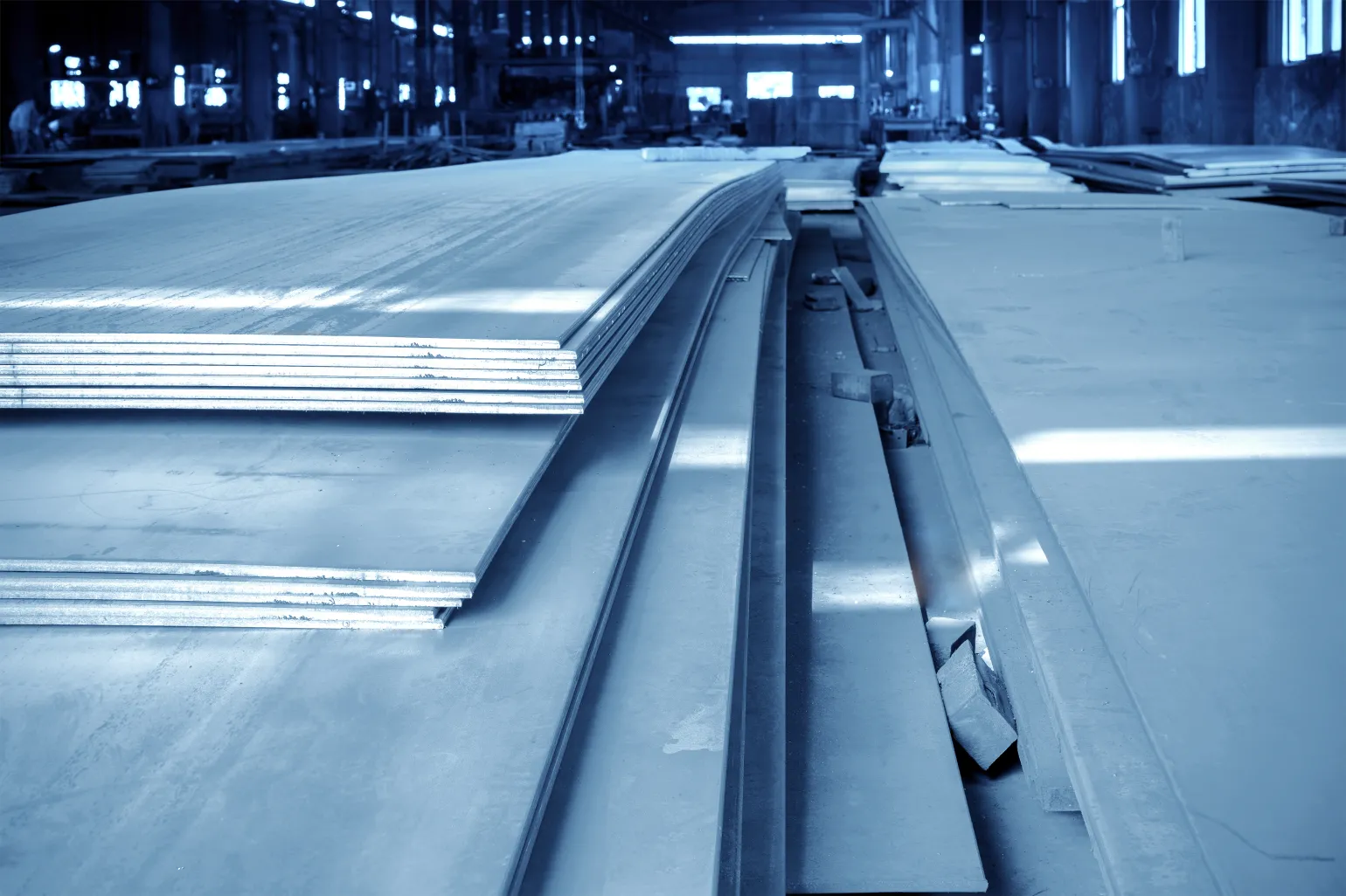 Where the EN System Comes From and Why It's Still Used
Understanding engineering steel grades starts with knowing where the EN system came from. The original EN designation system was introduced during the Second World War as a way to bring order to Britain's steel specifications and make sure manufacturers across the country were working to consistent, comparable standards. BS 970 was revised in 1955 to bring together close to 200 steel grades, with letters added as sub-categories of existing grades, which is where designations like EN1A and EN3B come from.