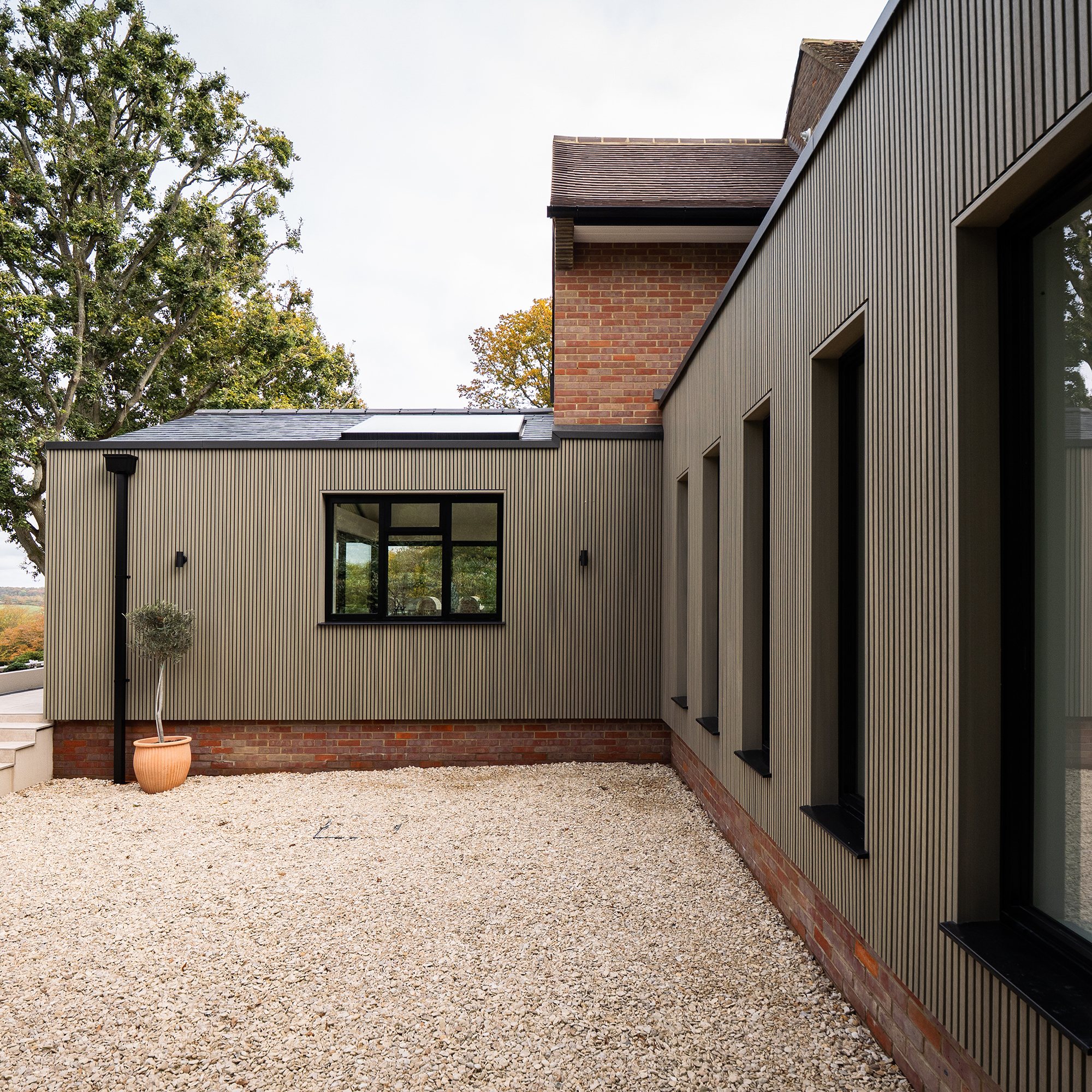 ScenicLiving Composite Slatted Cladding - Clay Beige | BM Steel