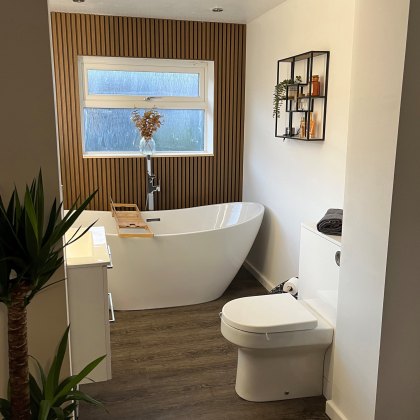 Ecoscape Forma - Spiced Oak Composite Slatted Cladding Board