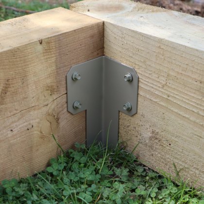 FENCEMATE&reg Sleeper Pin Corner Bracket 365 x 2mm - Olive