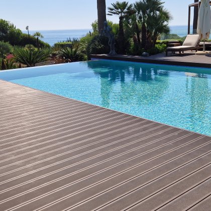 ScenicLiving Naturel Ribbed Decking - Rich Walnut 3.2m