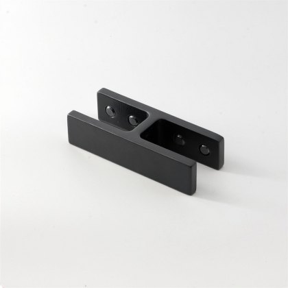 180 Degree Glass Connector to suit 17-21.5mm Glass - 316/Matt Black PPC 180 Degree Glass Connector to suit 17-21.5mm Glass - 316/Matt Black PPC