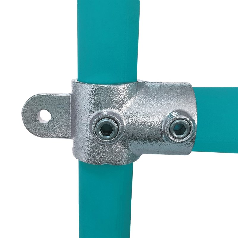 174M Male Swivel Tee Clamp