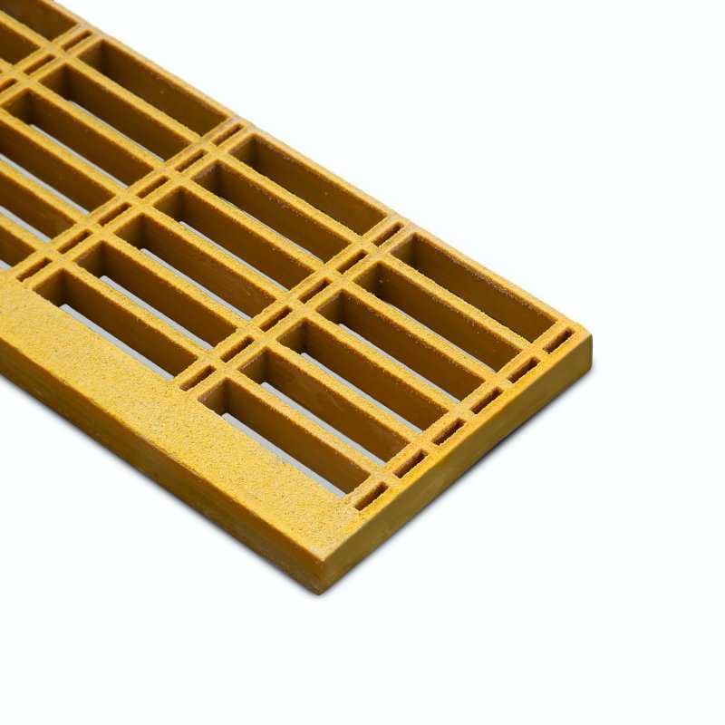 Barclay & Mathieson 38mm Open Mesh GRP Stair Tread Grating 910mm - Yellow - RAL 1003