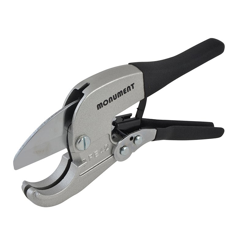 Monument - 2645T Ratchet Action Plastic Pipe Cutter 42mm